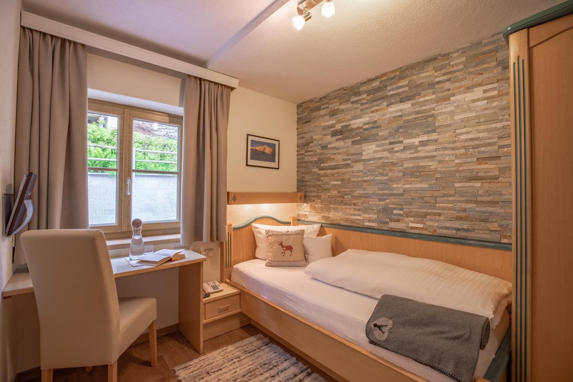 Patteriol Apart-Hotel-Garni Санкт Антон ам Арлберг Екстериор снимка
